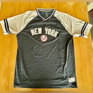 New York Yankees Blue and White Men's Shirt